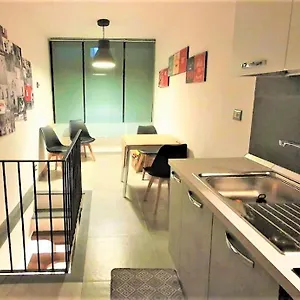 Center Living Catania